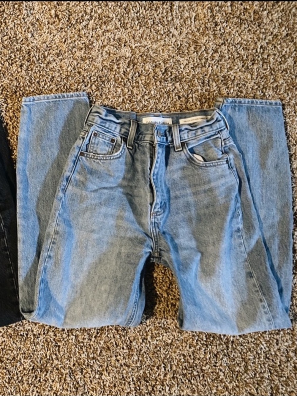 Denim Forum | The Gia High Rise Carrot 28L